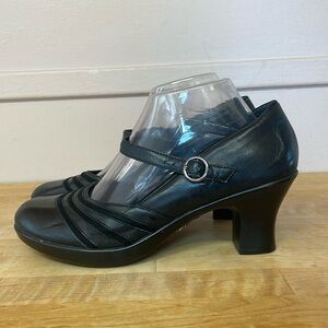 Dansko Becky Nappa Mary Jane Pumps - Black - Size 39